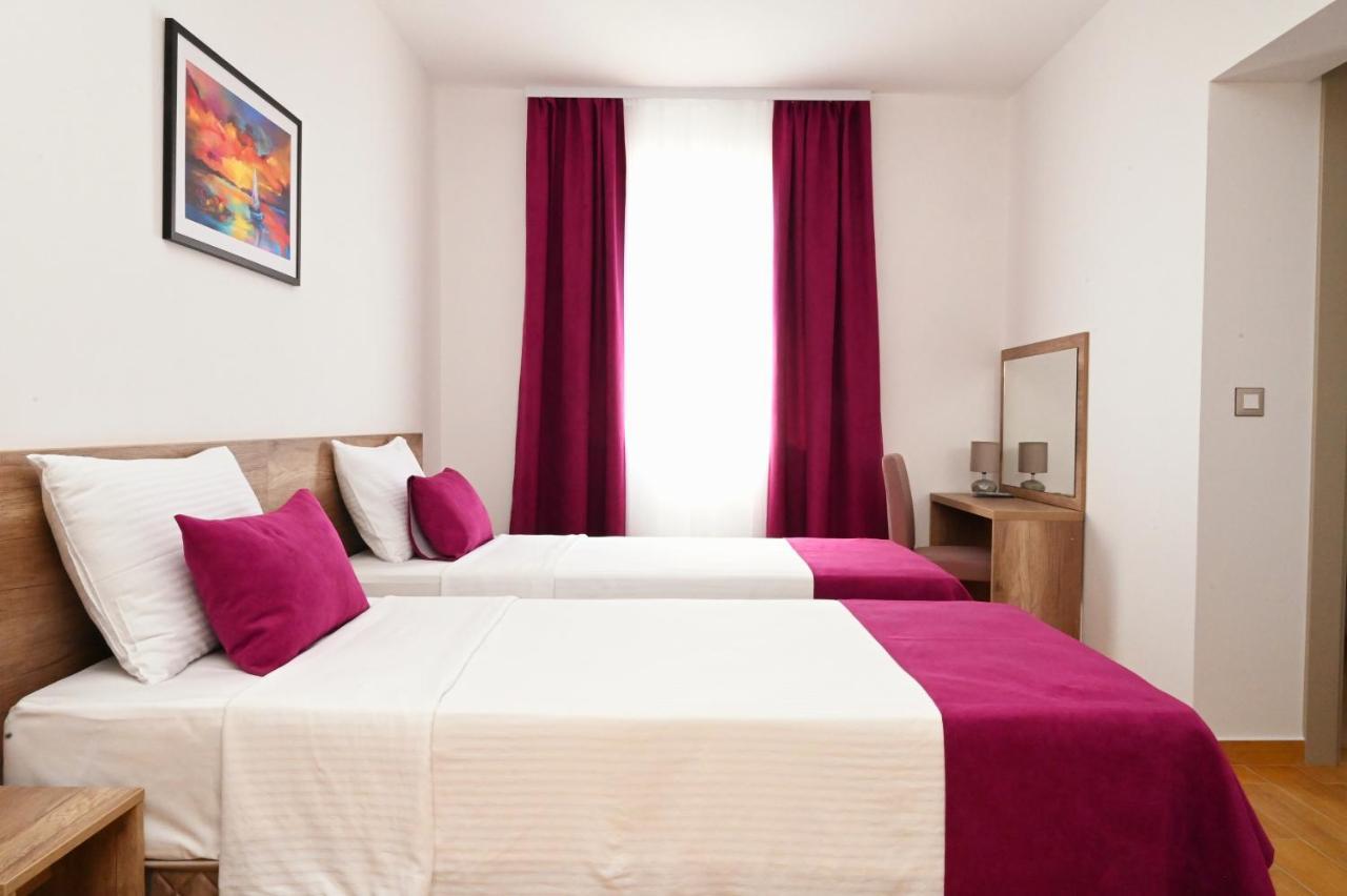 Dona, Altina Lejlighedshotel Beograd Eksteriør billede